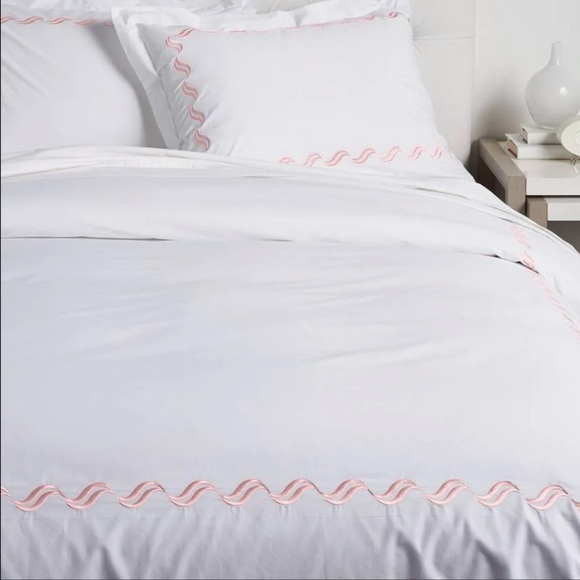 Westport Home Scroll Embroidered 100% cotton Sheet Set - Picture 6 of 7